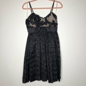 Walter Dress Size 2 Black & Champagne Textured Spaghetti Straps